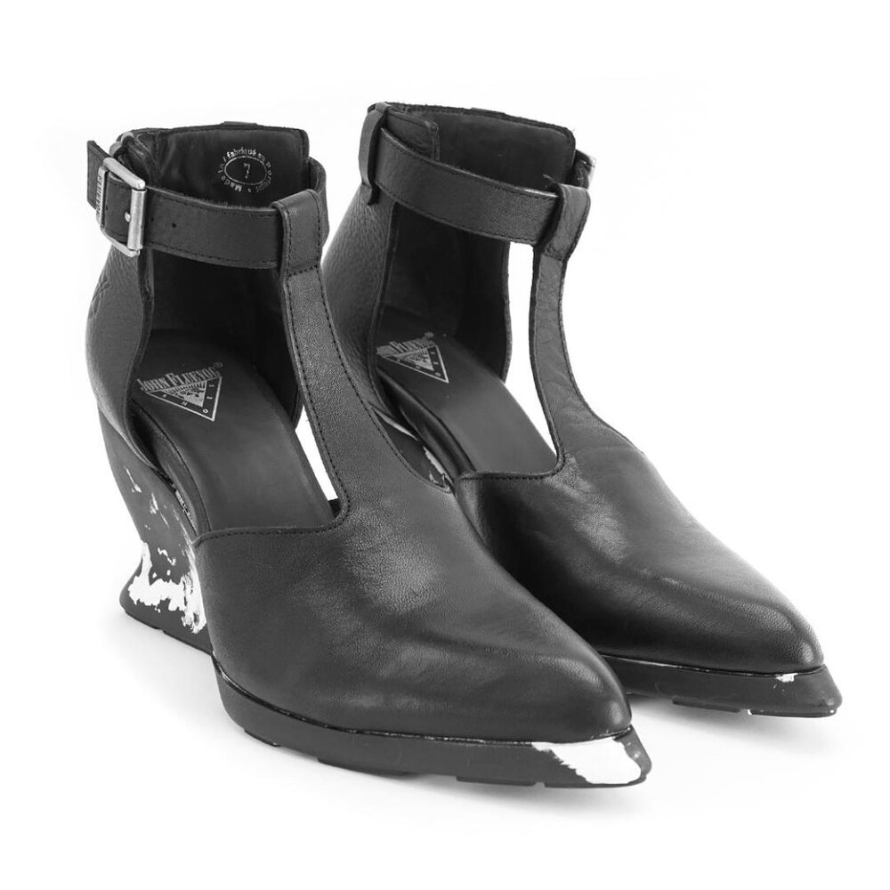 Ishshoes Zoomies T-strap Wedge Heel Black